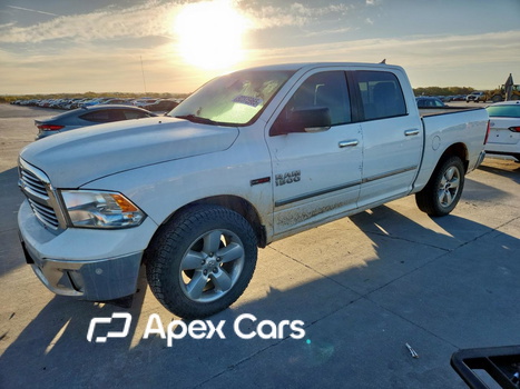 RAM 1500 2018 - Zdjęcie 1 z 12