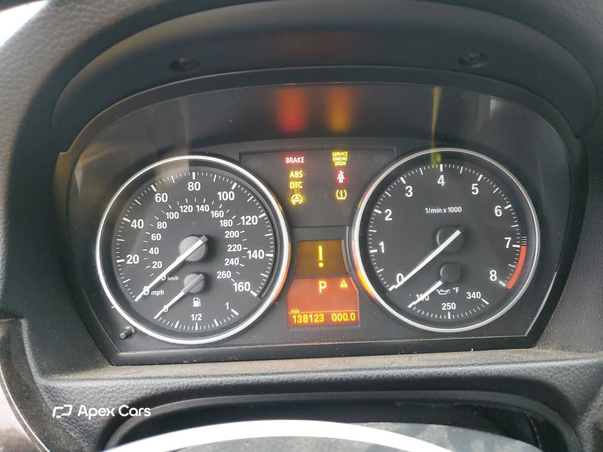 BMW Series 3 2011