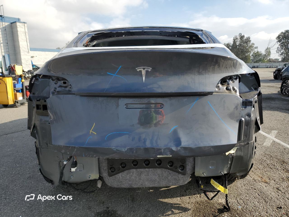 Tesla Model Y 2020