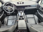 Porsche Cayenne 2021