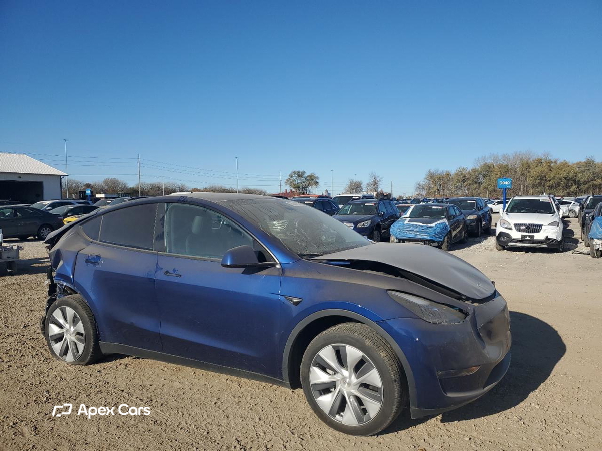 Tesla Model Y 2023