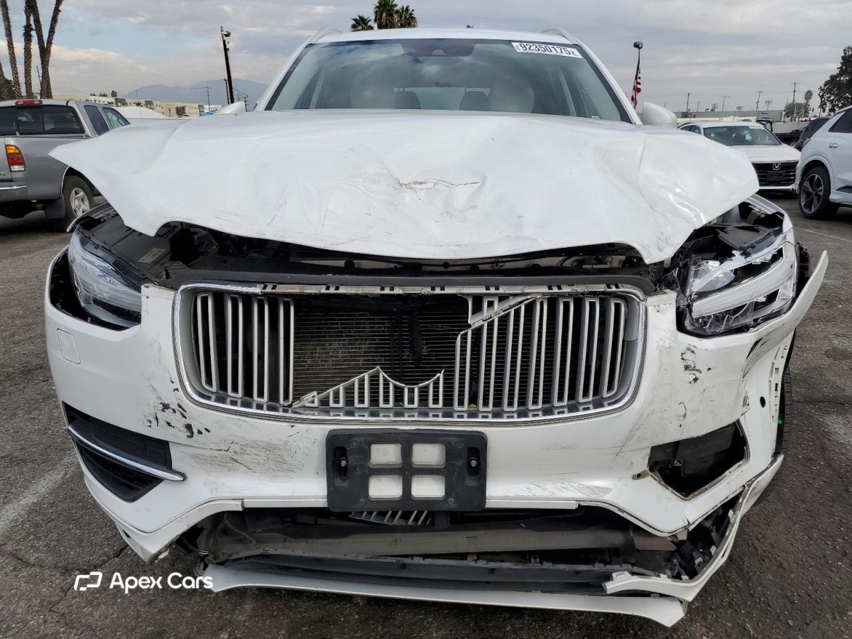 Volvo XC90 2017