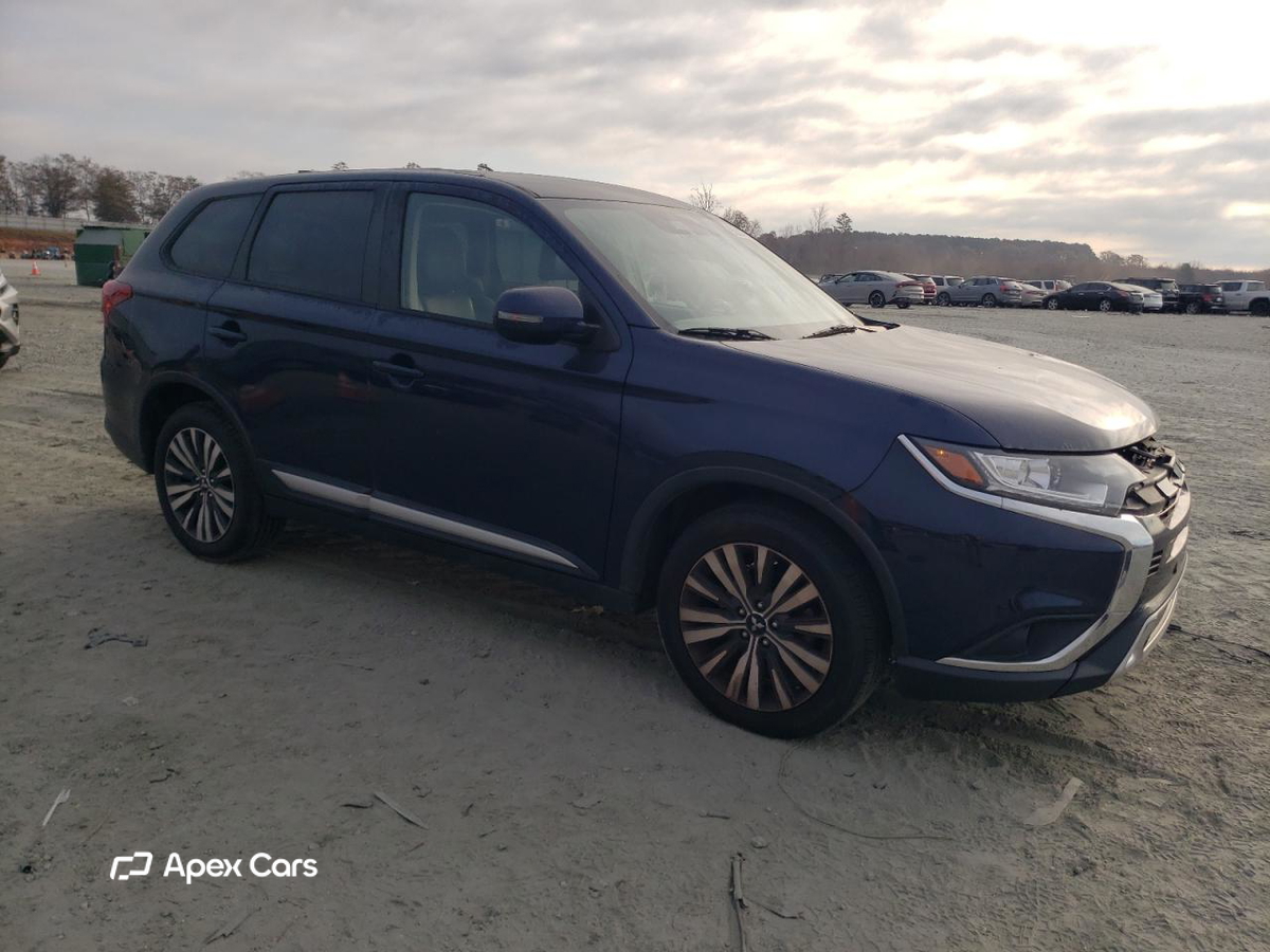Mitsubishi Outlander 2020