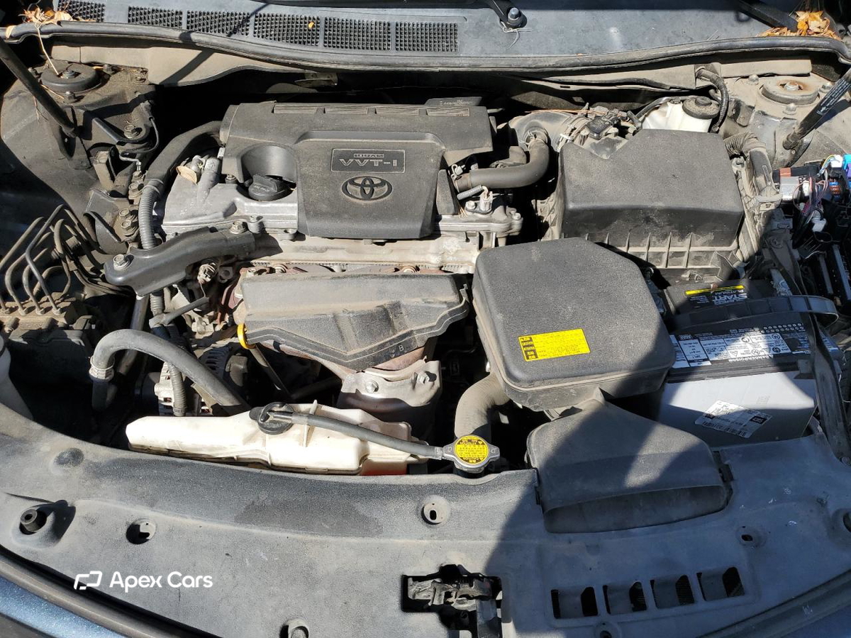 Toyota Camry 2012