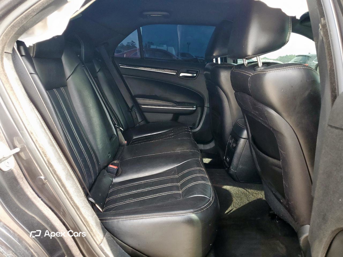 Chrysler 300 2020