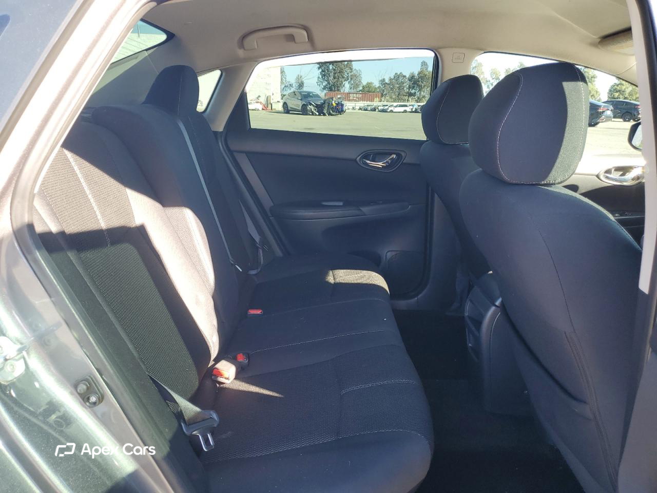 Nissan Sentra 2016