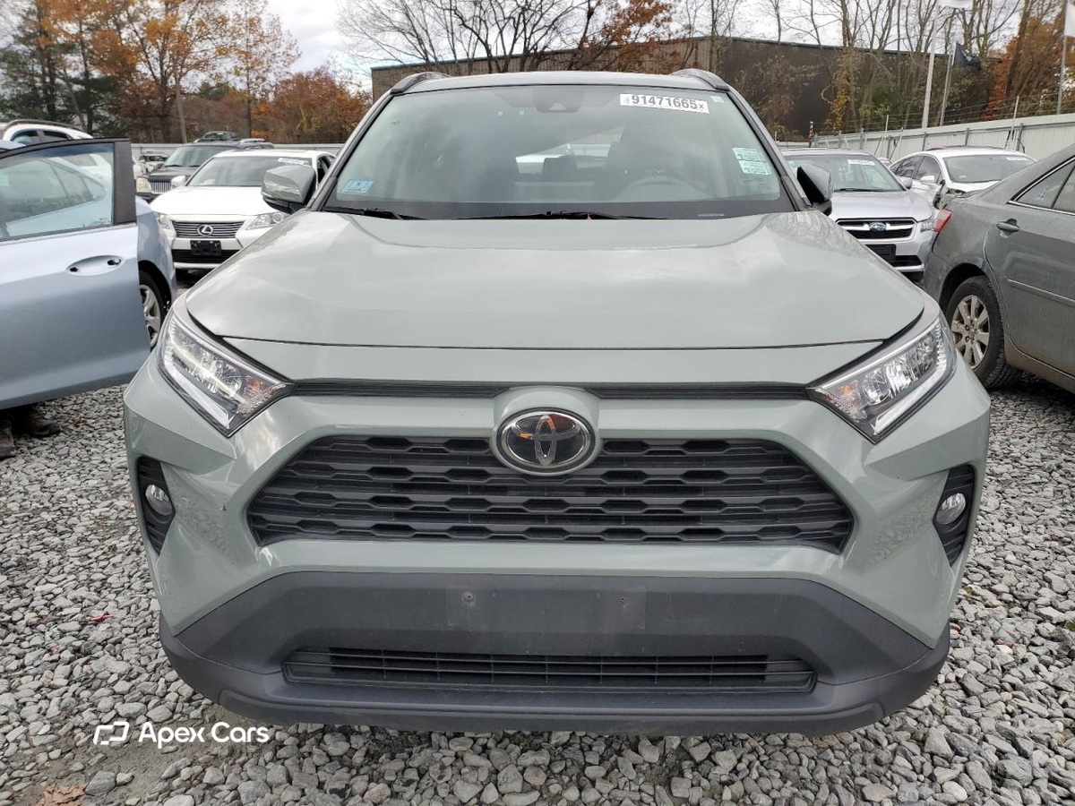 Toyota RAV 4 2021