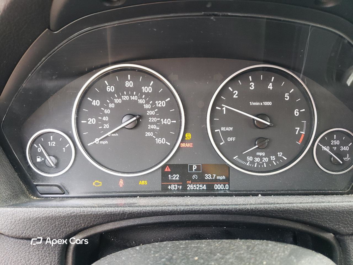 BMW Series 3 2016