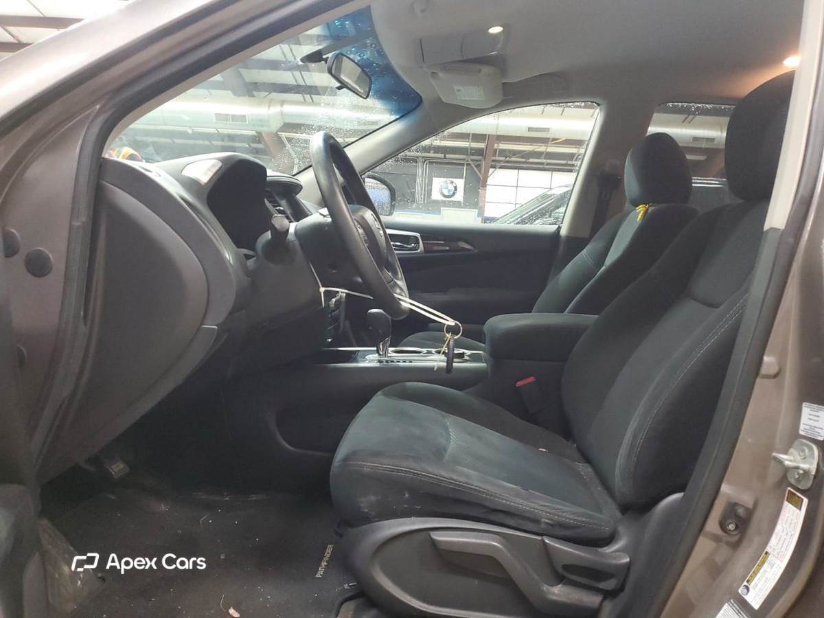 Nissan Pathfinder 2014