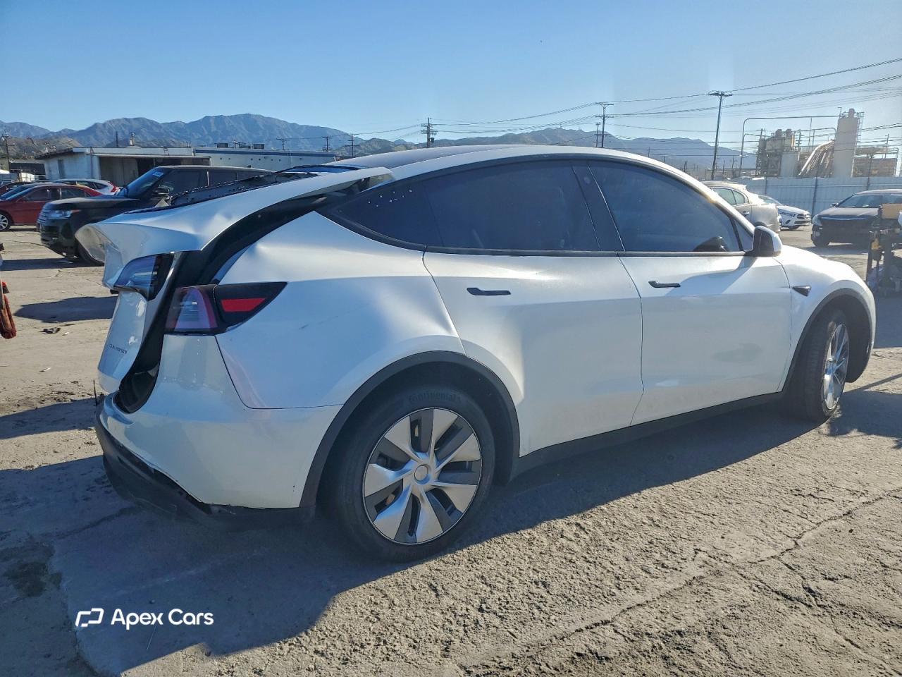 Tesla Model Y 2023
