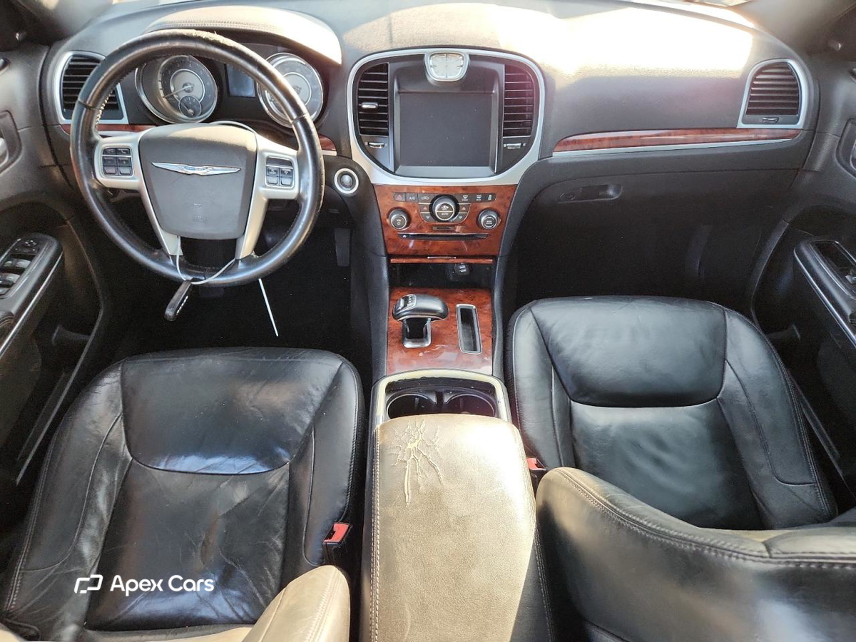 Chrysler 300 2012