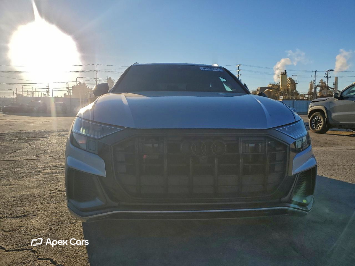 Audi SQ8 2021