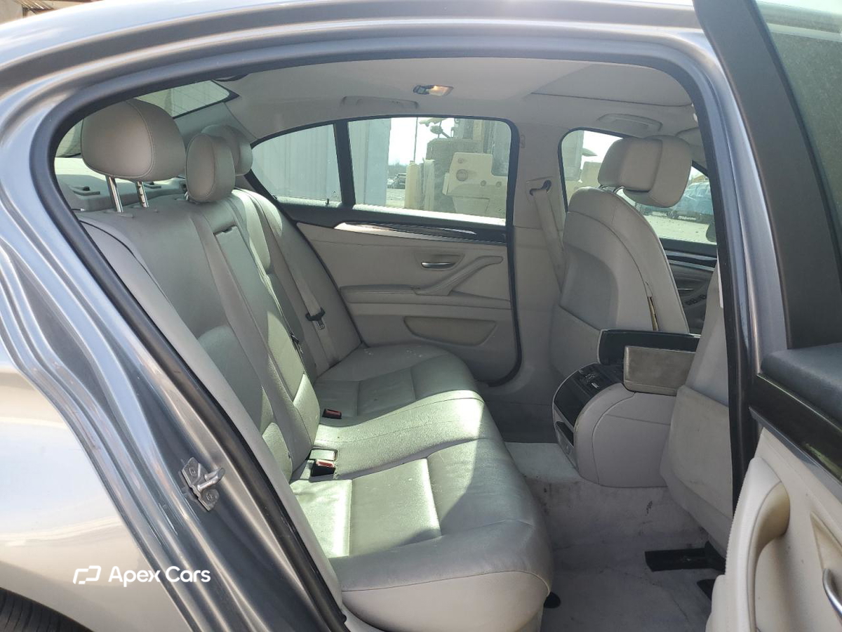 BMW Series 5 2012