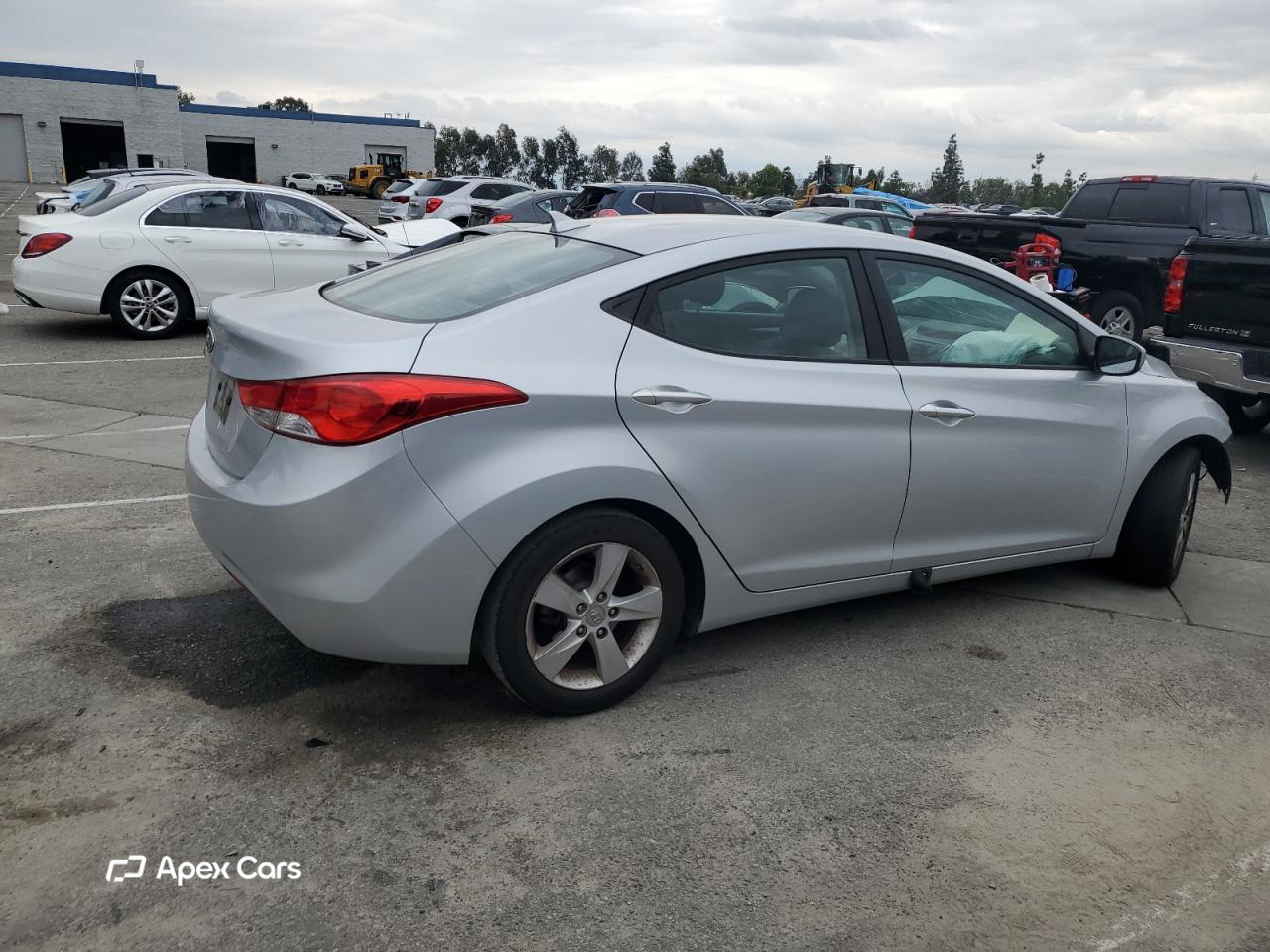 Hyundai Elantra 2013