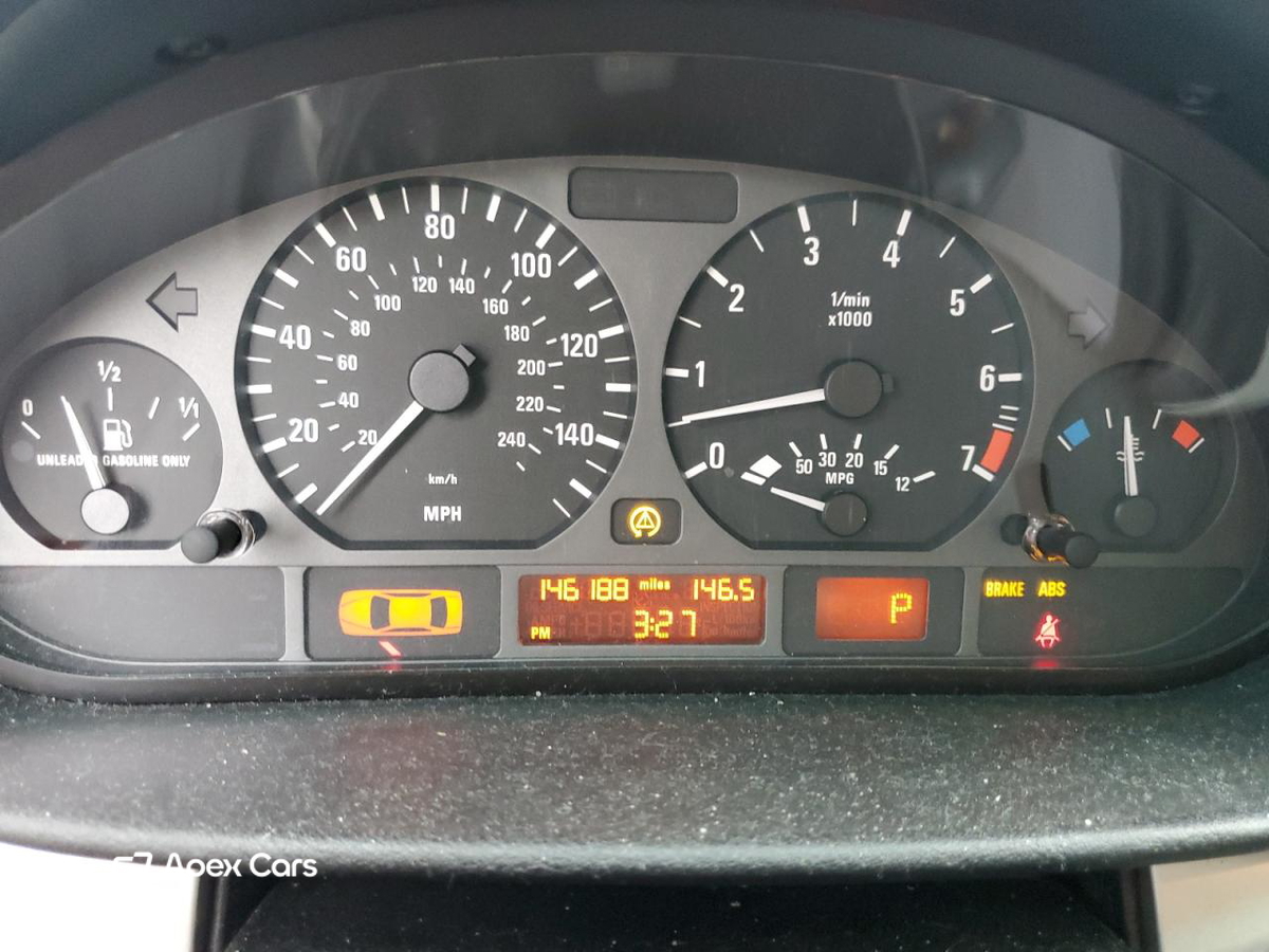 BMW Series 3 2002