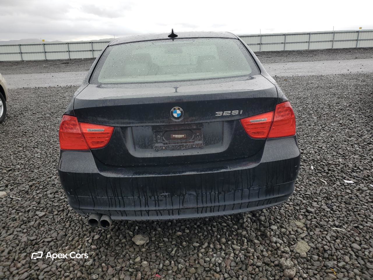 BMW Series 3 2011