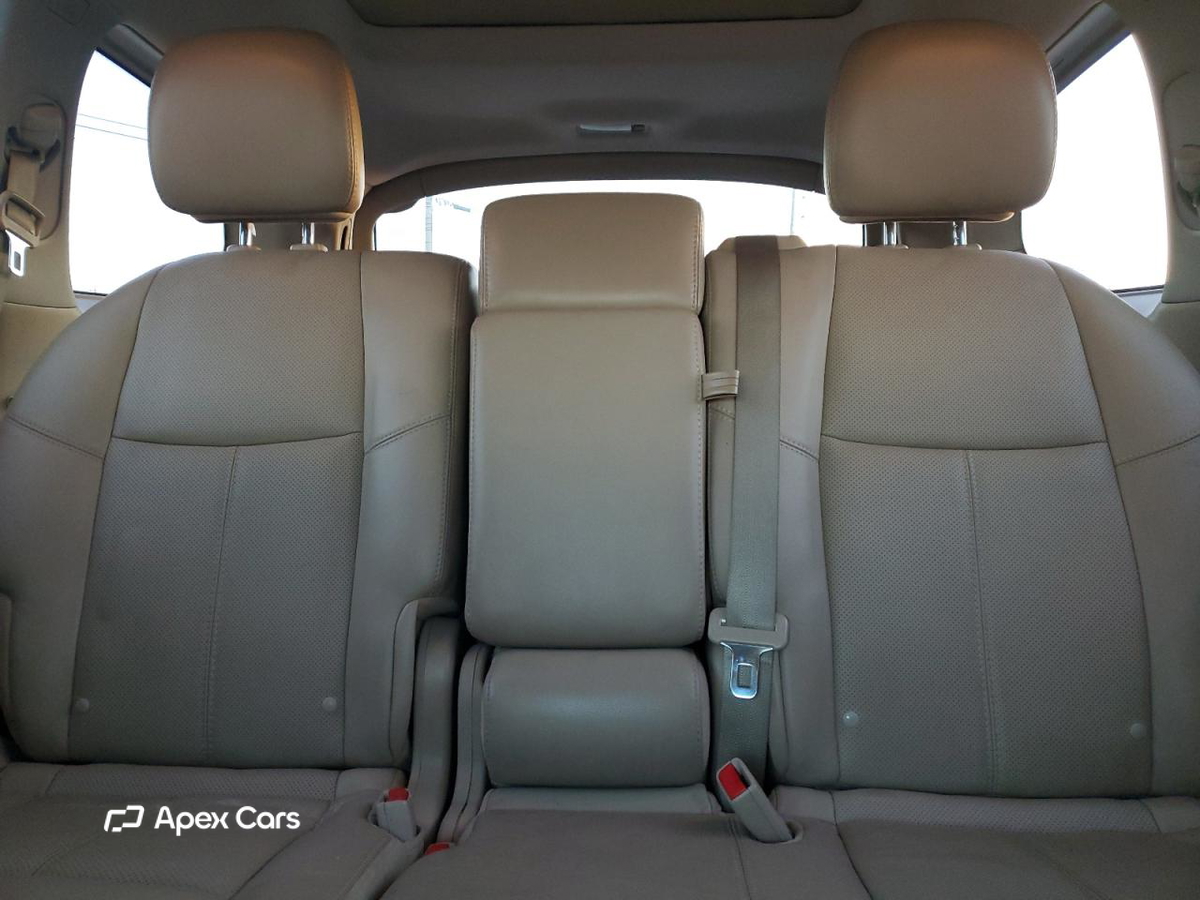 Nissan Pathfinder 2014