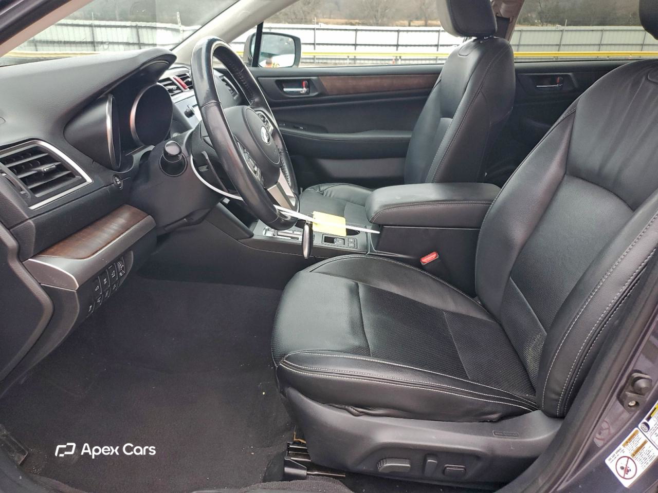 Subaru Outback 2015