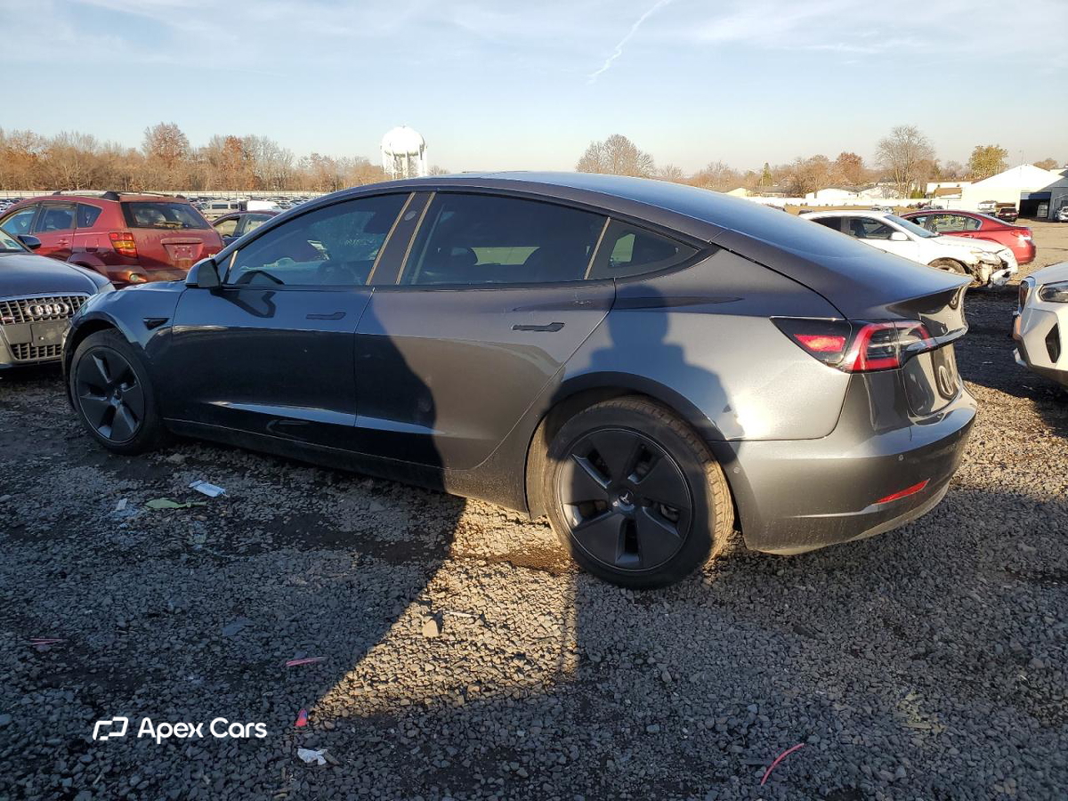 Tesla Model 3 2022