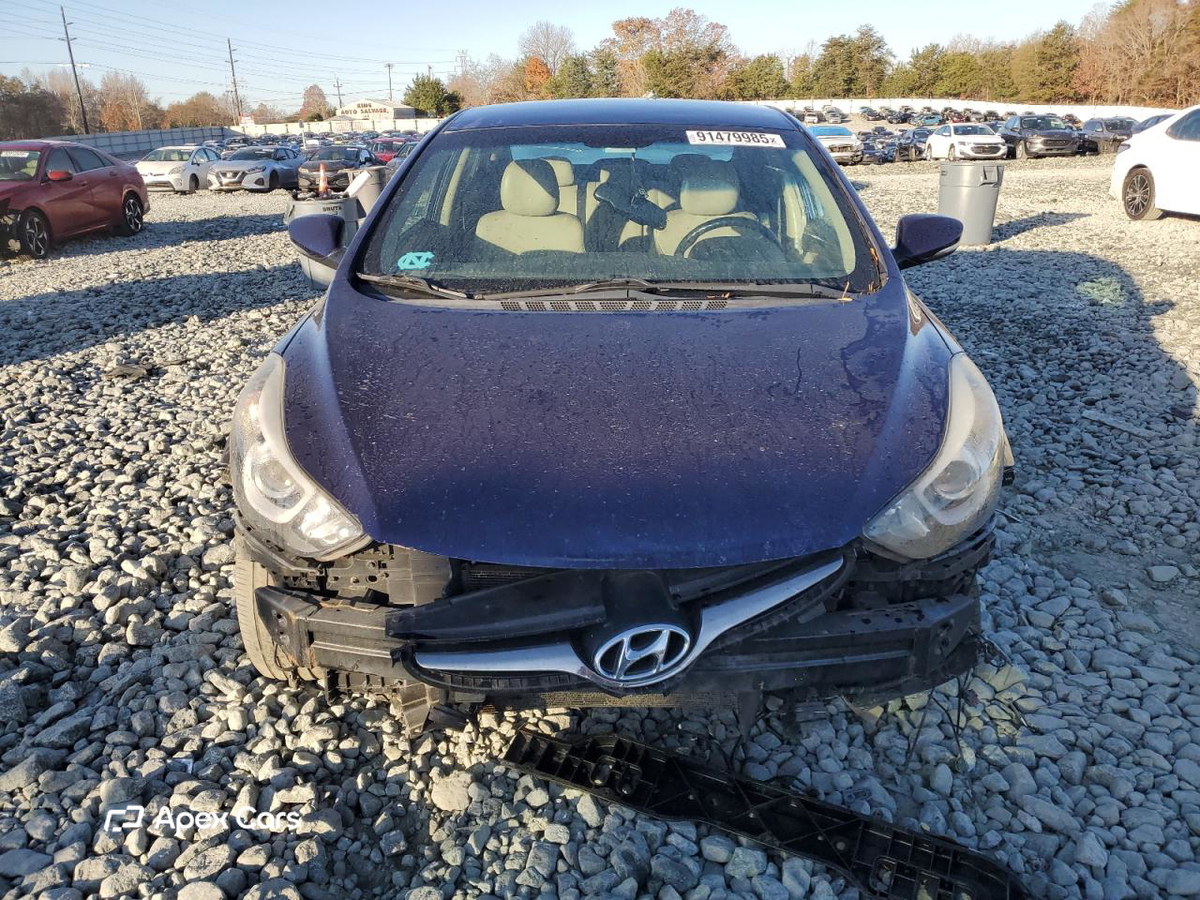 Hyundai Elantra 2014