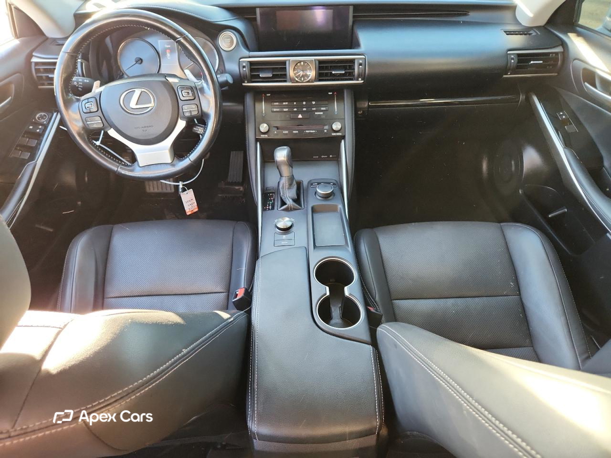 Lexus IS 2017