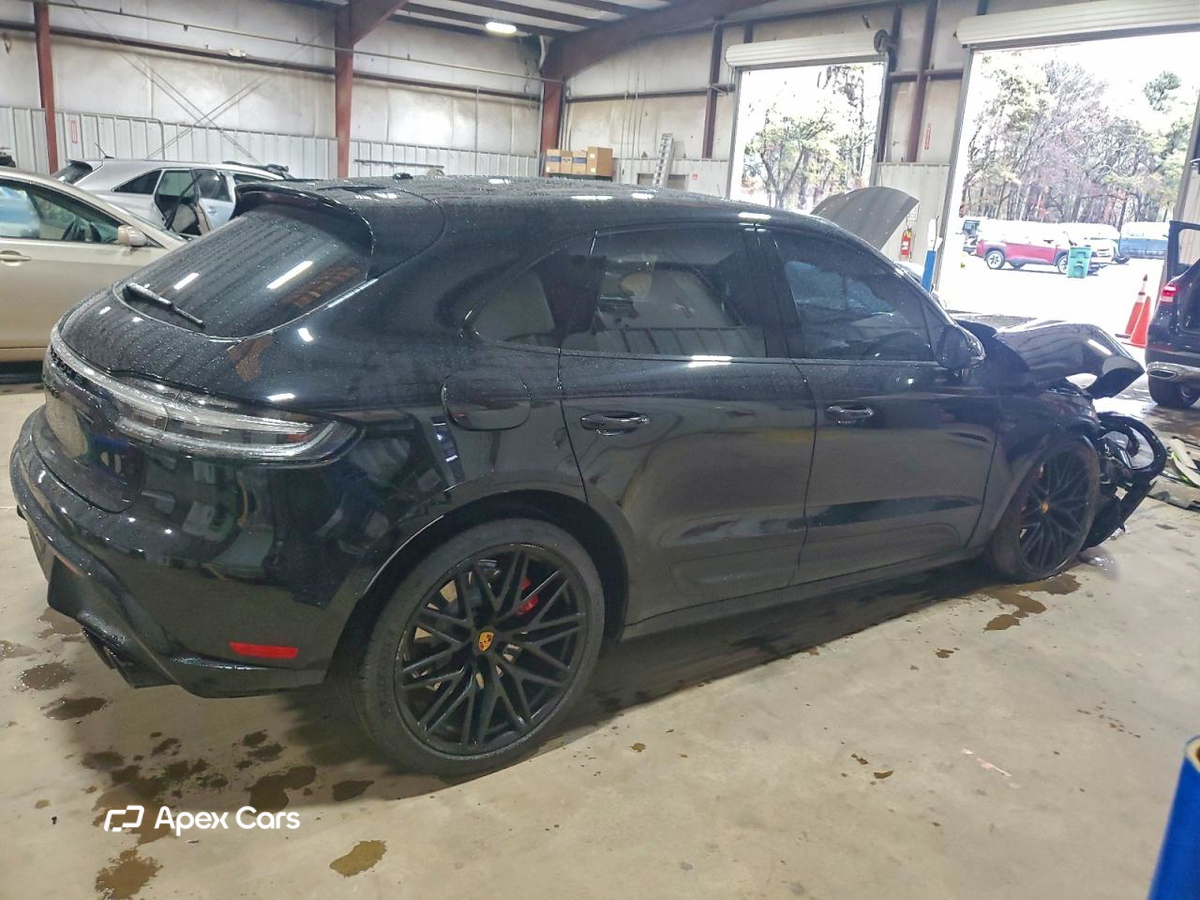 Porsche Macan 2022