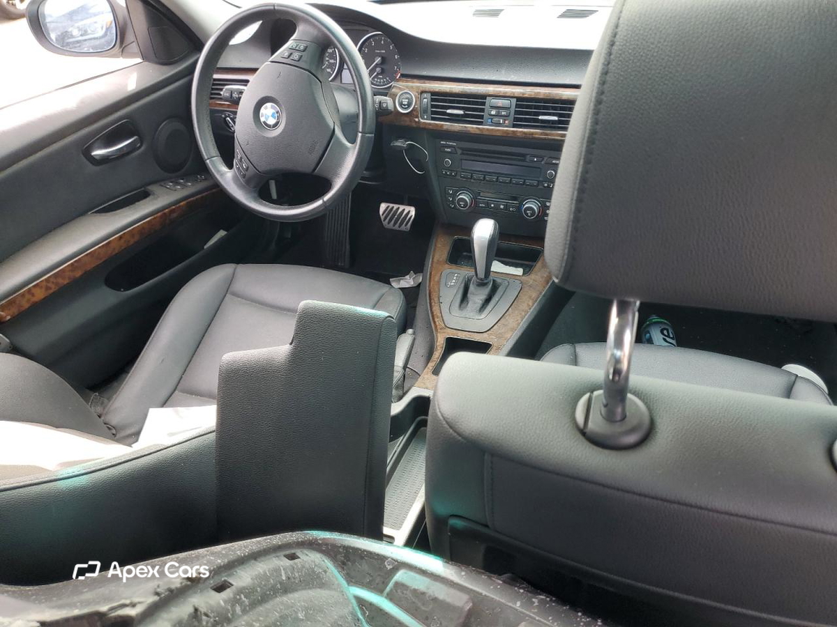 BMW Series 3 2009