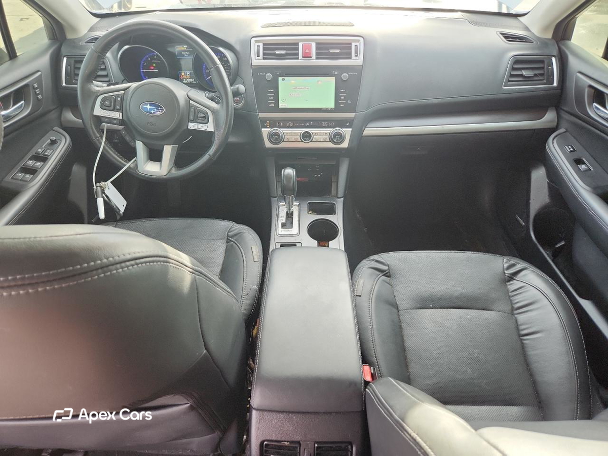 Subaru Legacy 2016