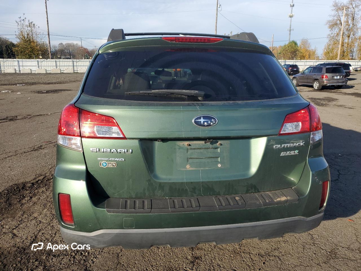 Subaru Outback 2013