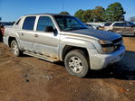 Chevrolet Avalanche 2002