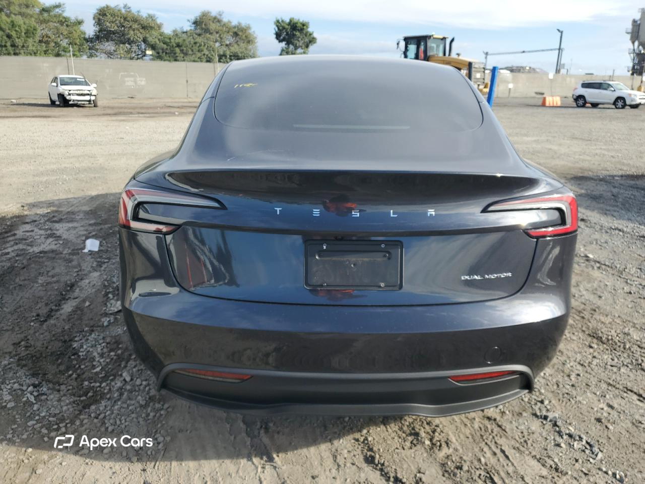 Tesla Model 3 2025