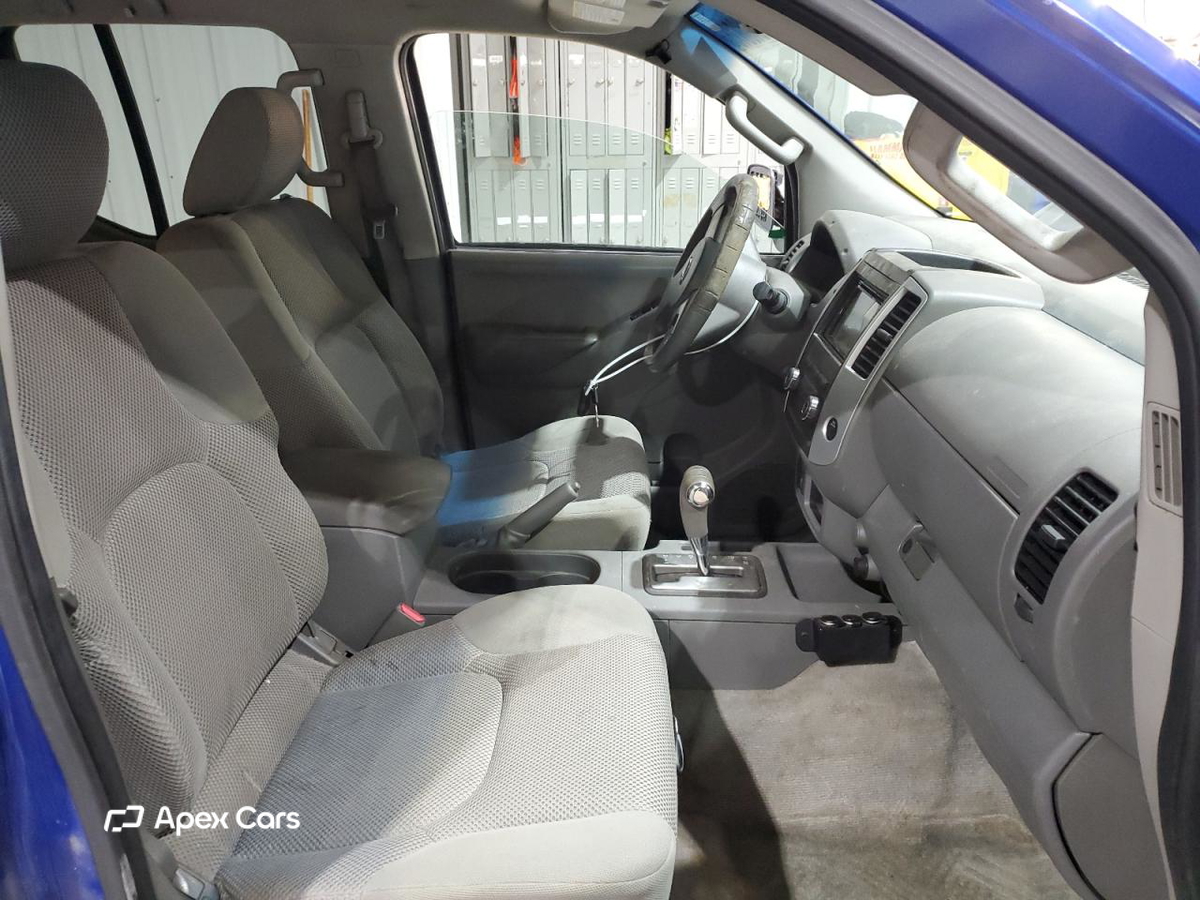 Nissan Navara (Frontier) 2012