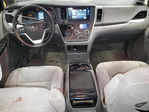 Toyota Sienna 2015