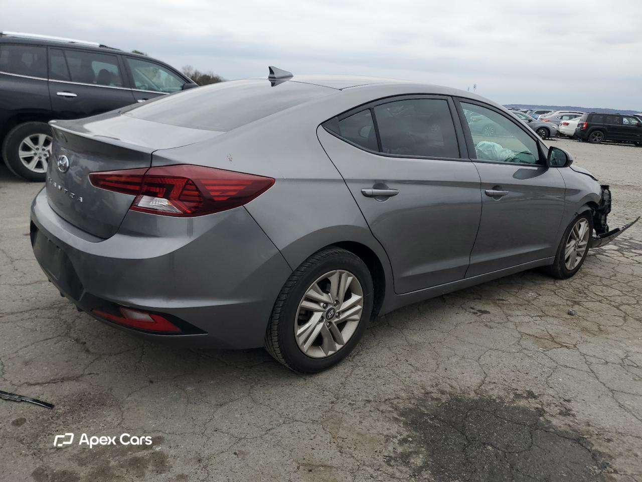 Hyundai Elantra 2020