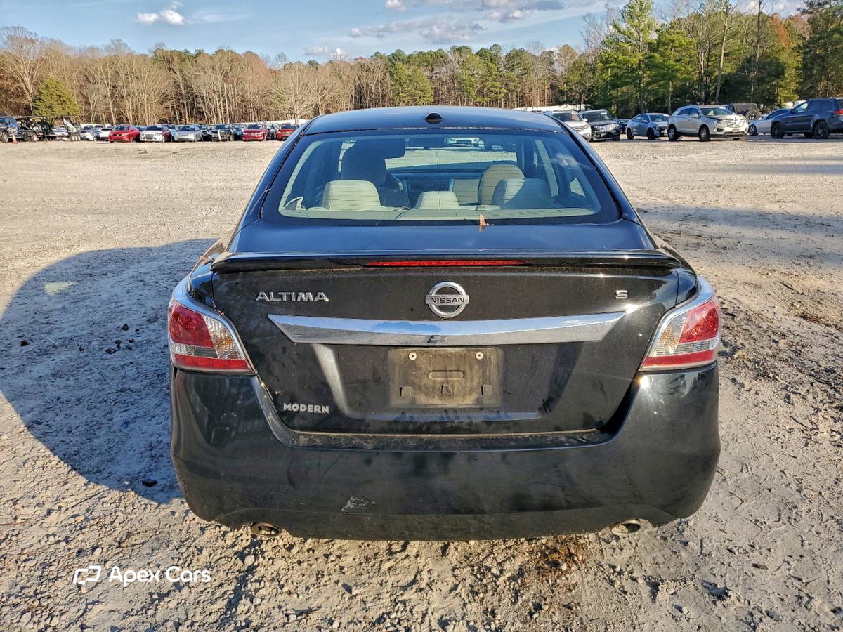Nissan Altima 2015