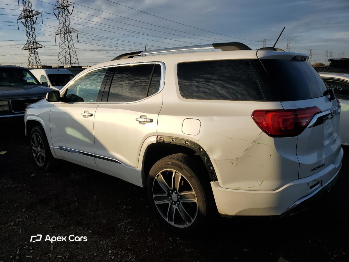GMC Acadia 2017