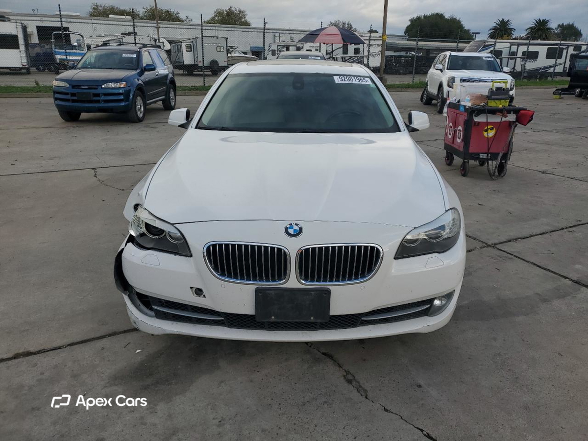 BMW Series 5 2012
