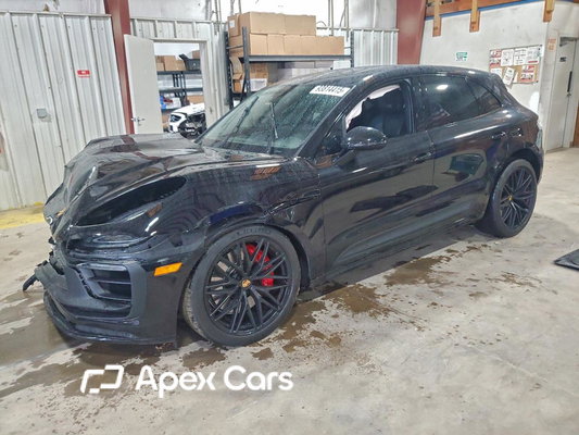 Porsche Macan 2022 - Image 1 of 12