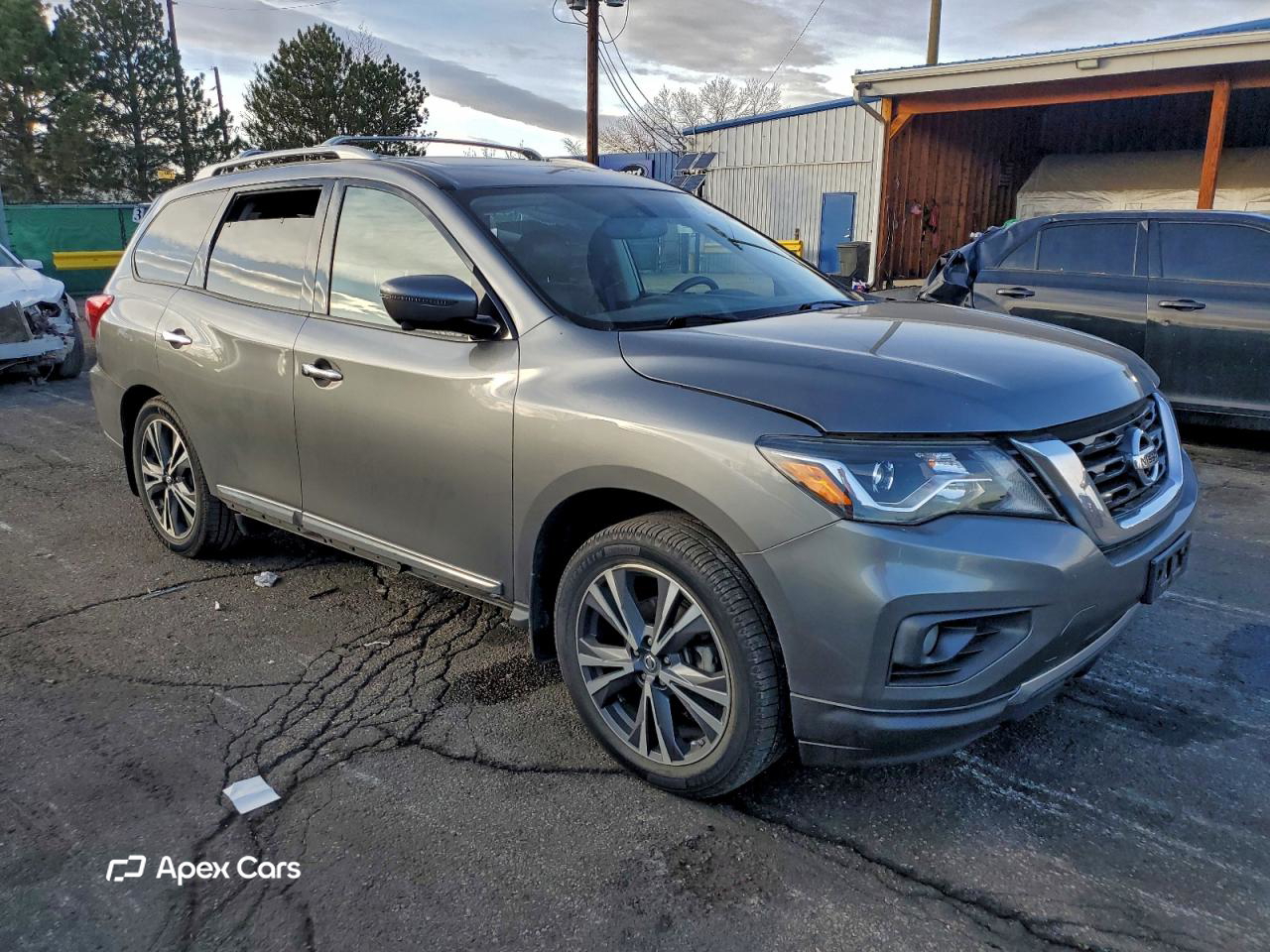 Nissan Pathfinder 2018
