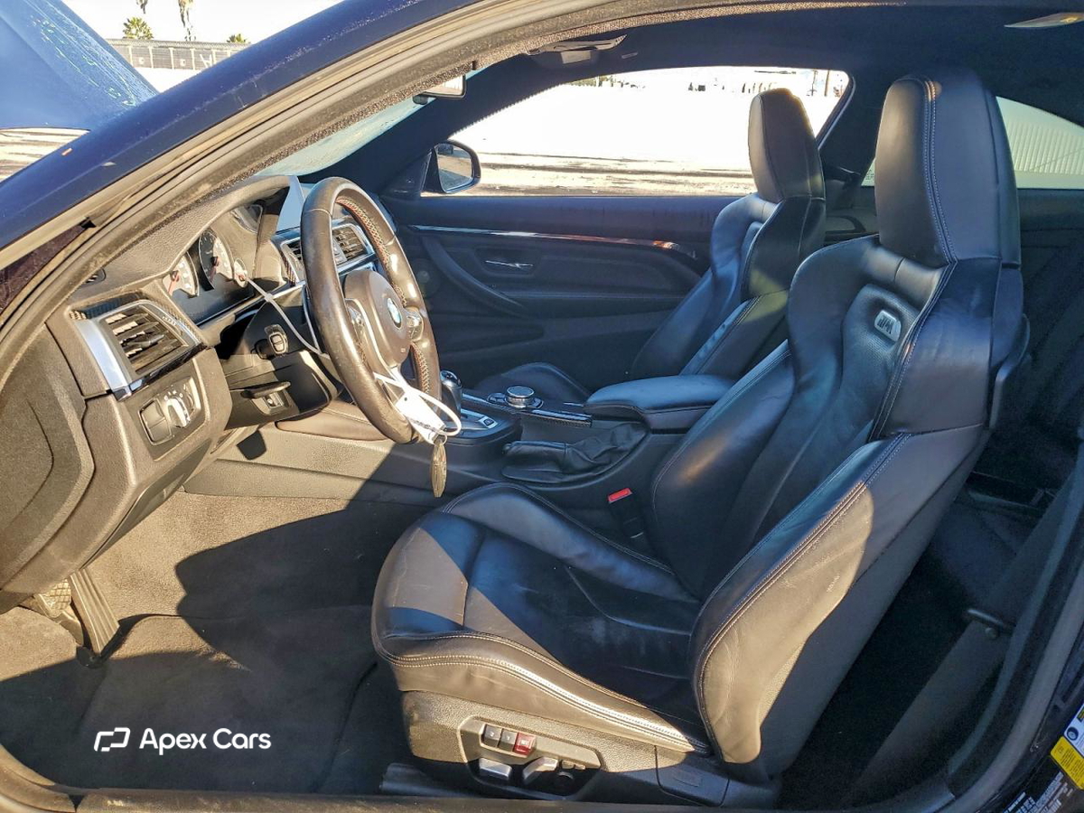 BMW M4 2016