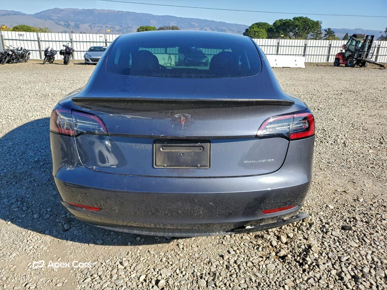Tesla Model 3 2023