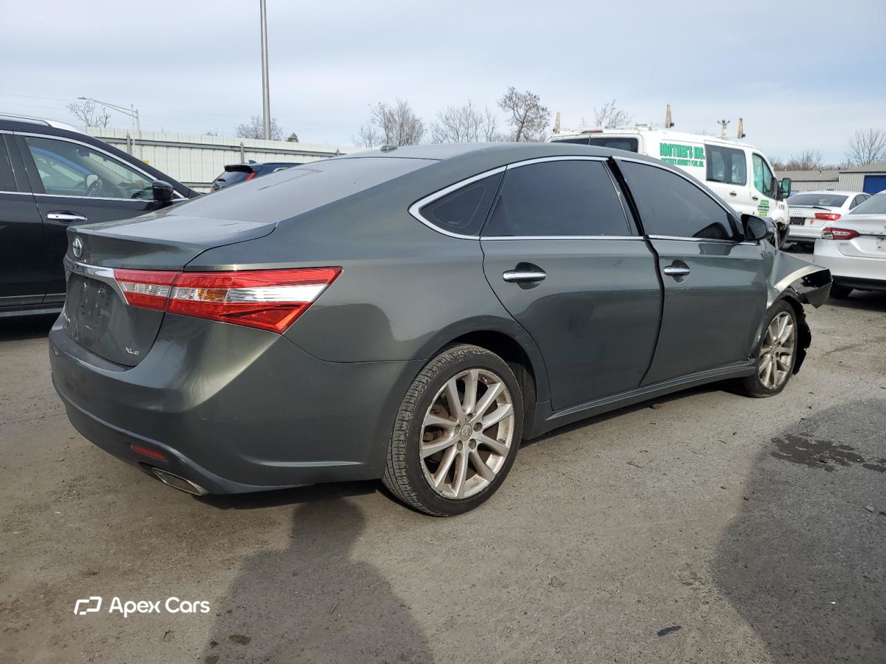 Toyota Avalon 2013