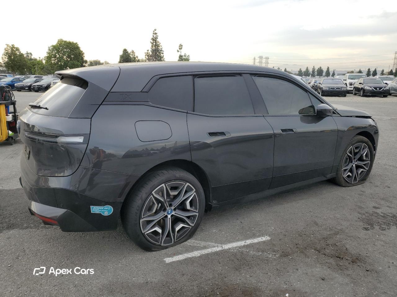 BMW iX 2025