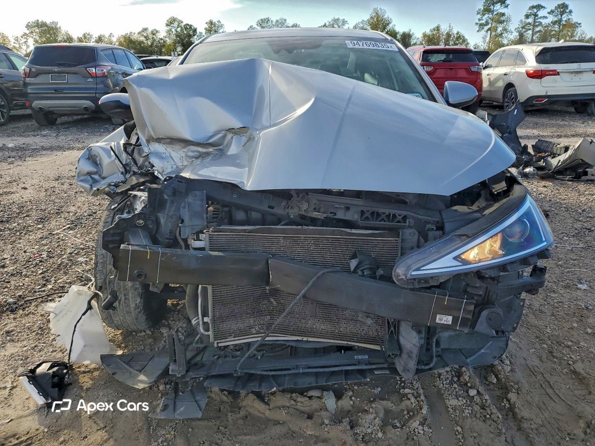 Hyundai Elantra 2020