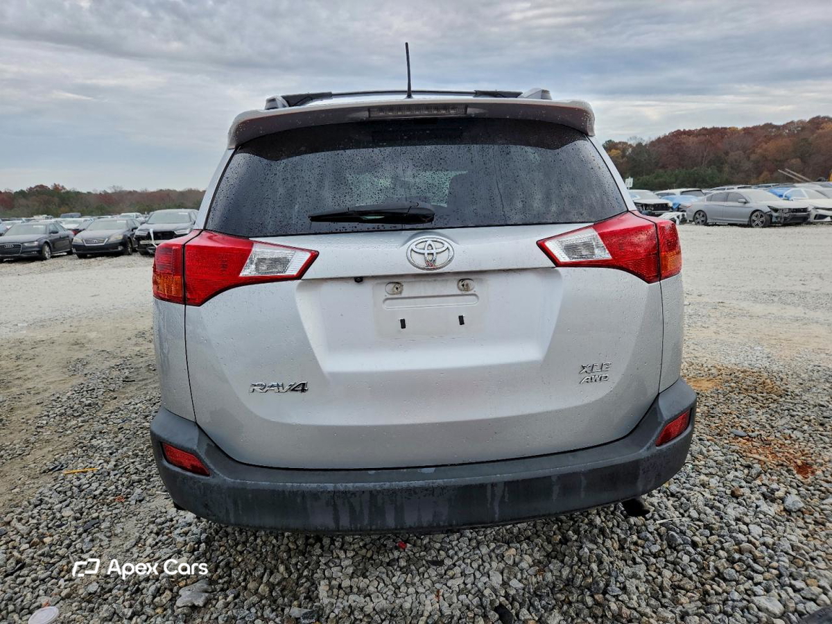 Toyota RAV 4 2015