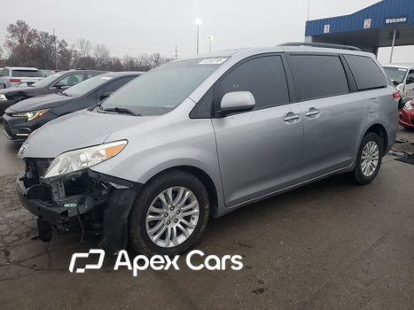 Toyota Sienna 2011 - Image 1 of 14