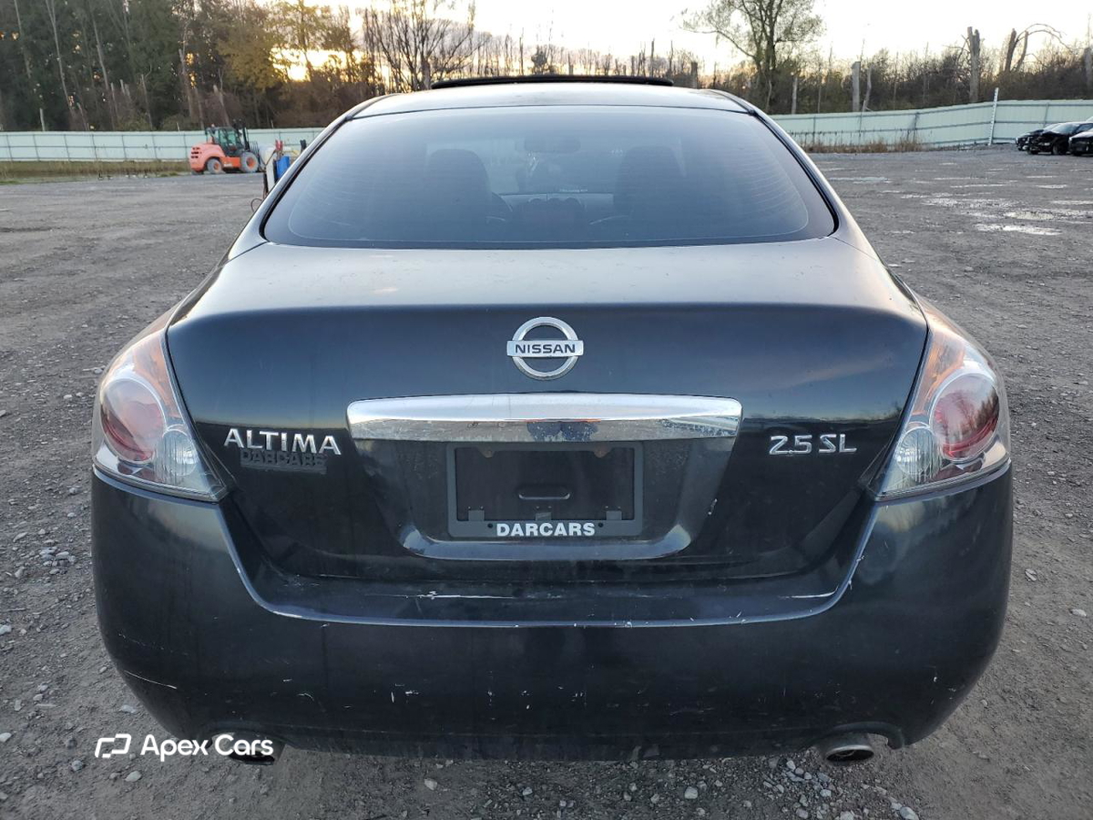 Nissan Altima 2012