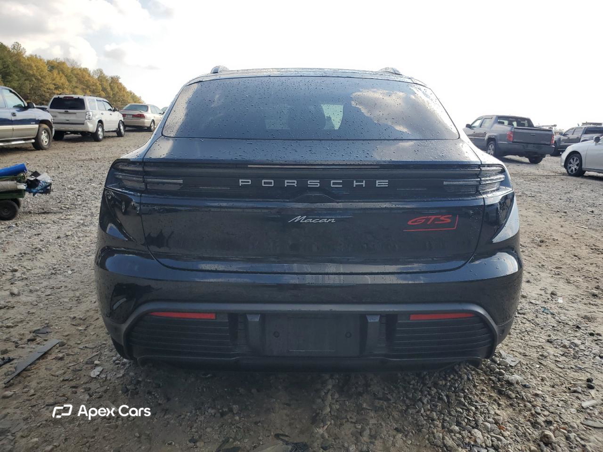 Porsche Macan 2025