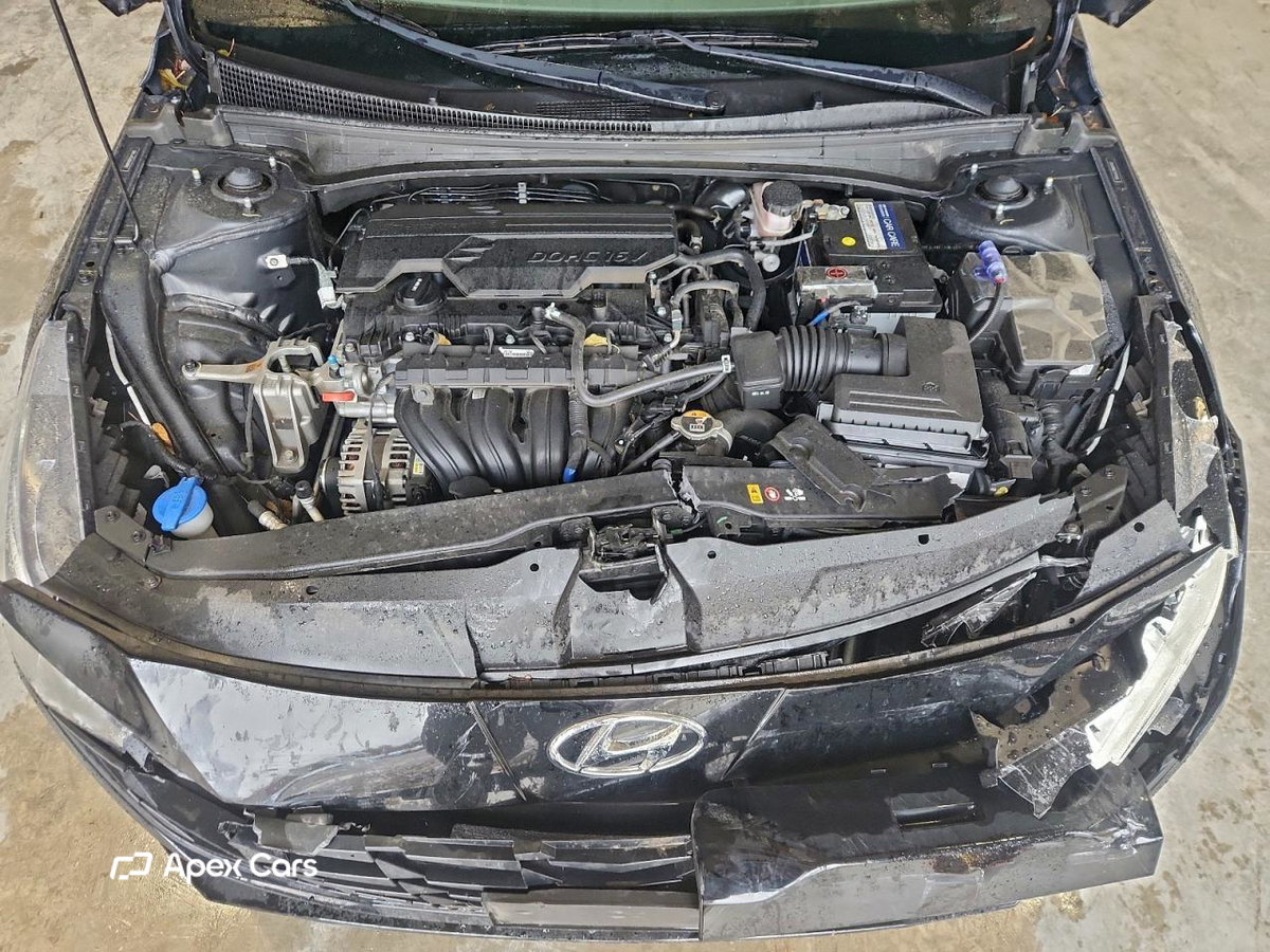 Hyundai Elantra 2021