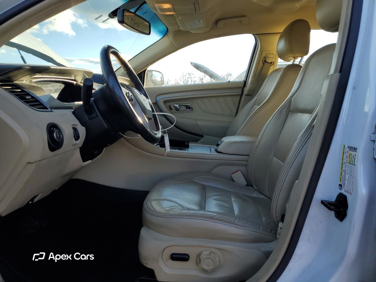 Ford Taurus 2013